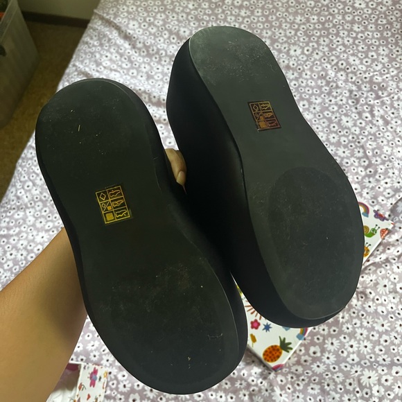 Jeffrey Campbell Black Women's cruiser sandal size 7 - Picture 5 of 5